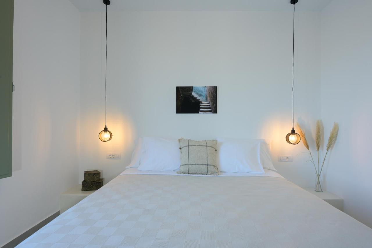 Oia Kissiri - Private Pool Villas Екстер'єр фото