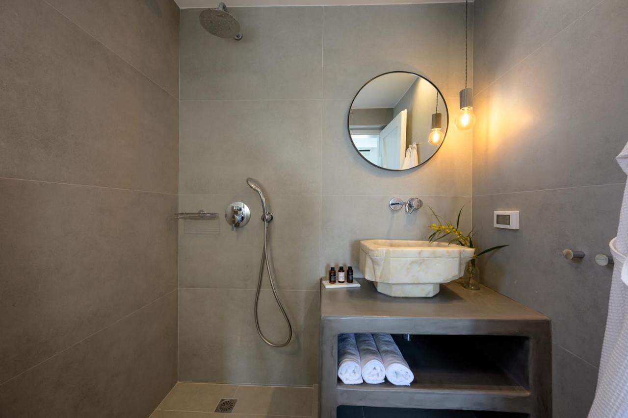 Oia Kissiri - Private Pool Villas Екстер'єр фото