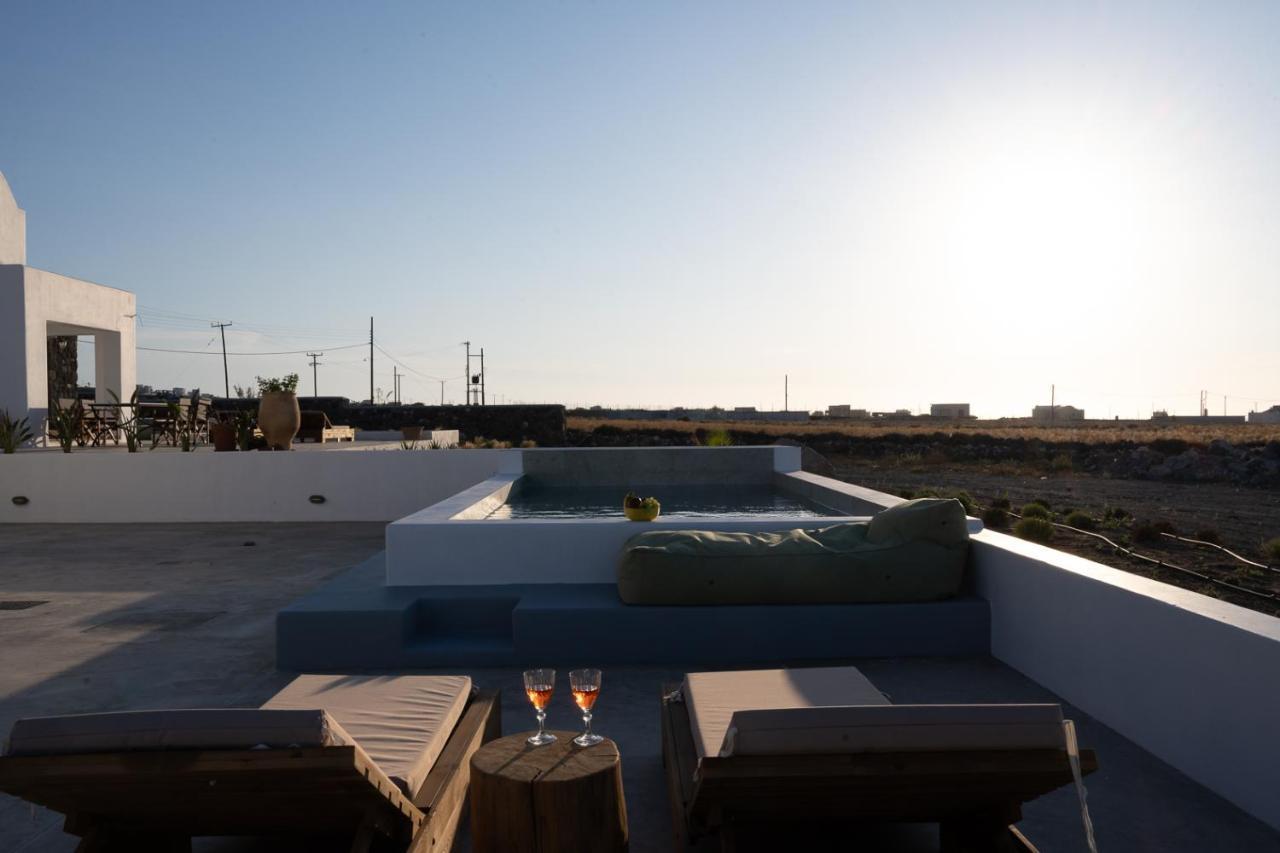 Oia Kissiri - Private Pool Villas Екстер'єр фото