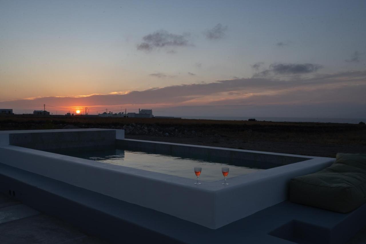 Oia Kissiri - Private Pool Villas Екстер'єр фото