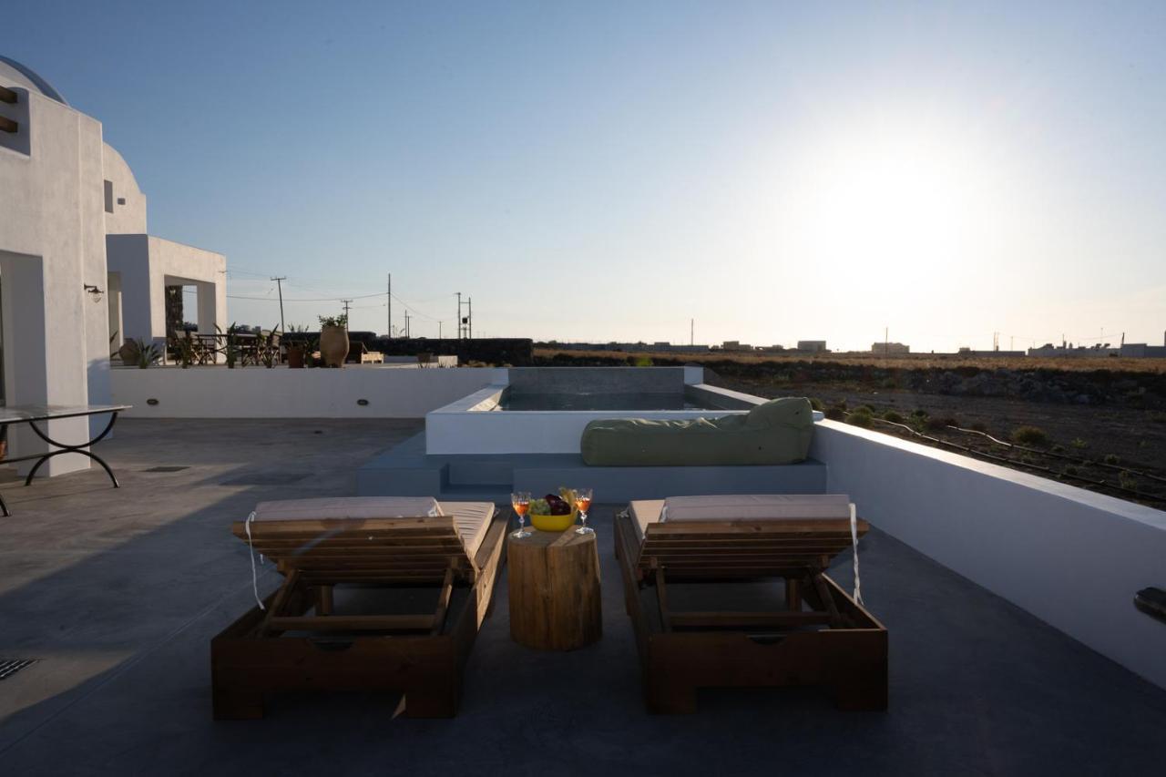 Oia Kissiri - Private Pool Villas Екстер'єр фото